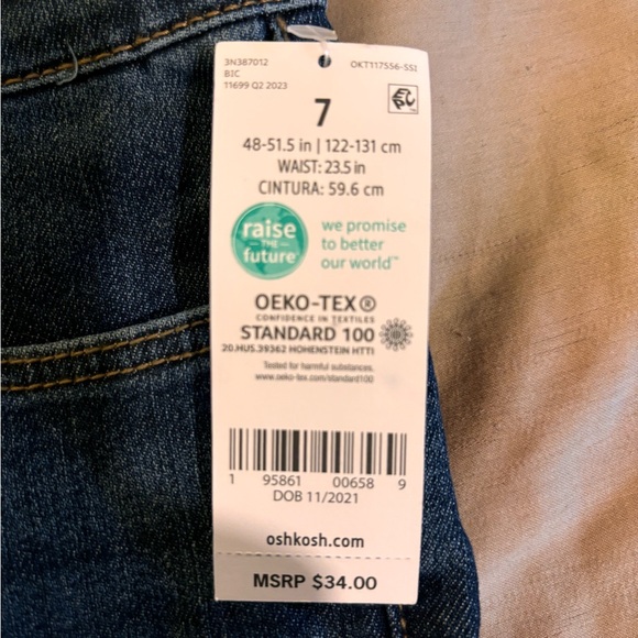 NWT 2 pairs of jeans both dark blue - Picture 3 of 7